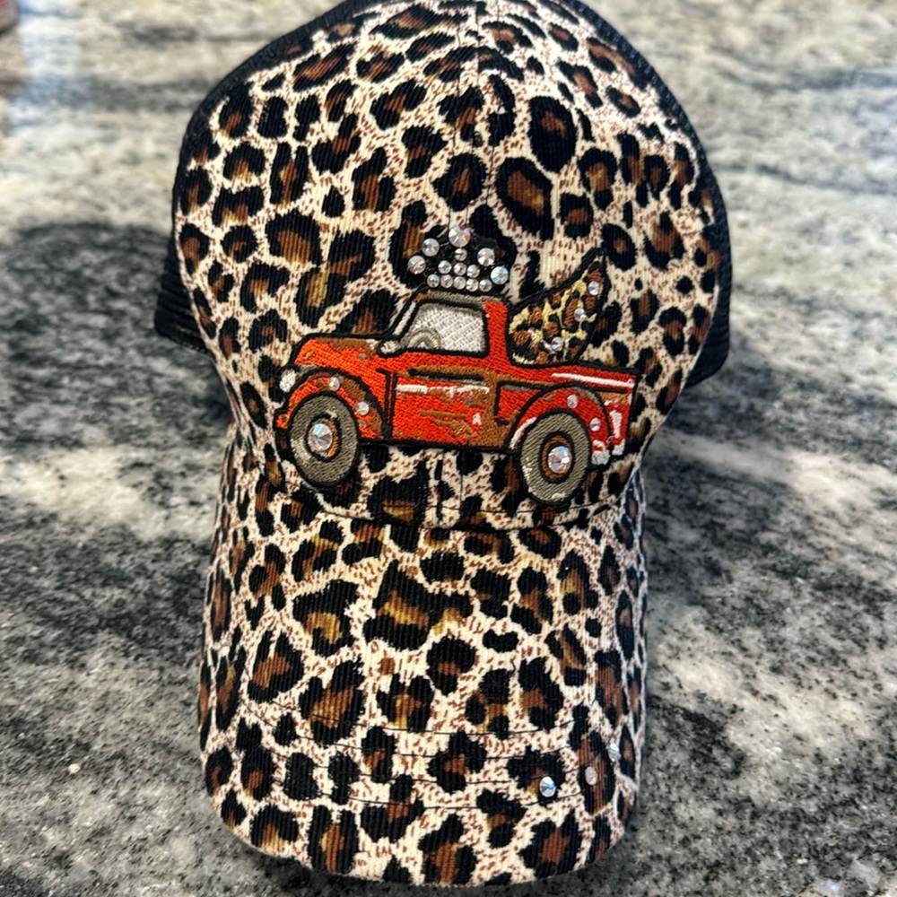 Angel truck cap